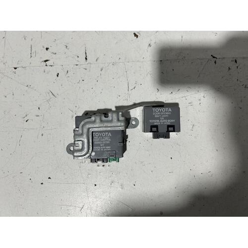 Toyota Estima Left Rear Door Control ECUs ACR30 2000-2006