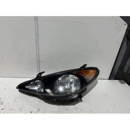 Toyota Estima Left Head Light MCR30 2000-2003