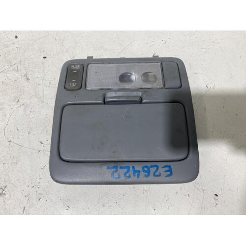 Toyota RAV4 Front Courtesy Light ACA21 07/2000-10/2005