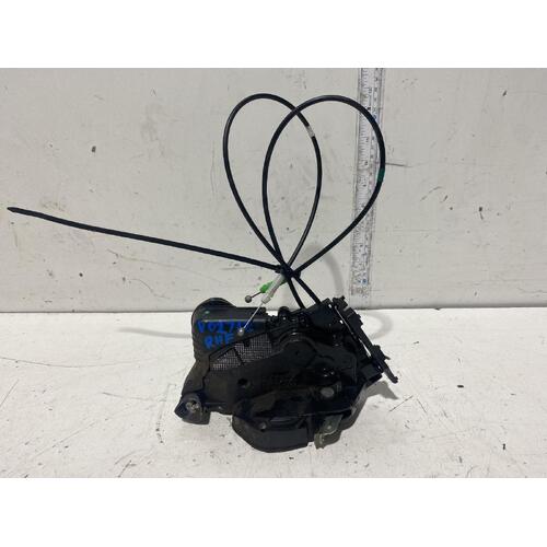 Toyota Prius Right Front Lock Mechanism NHW20 10/2003-05/2009