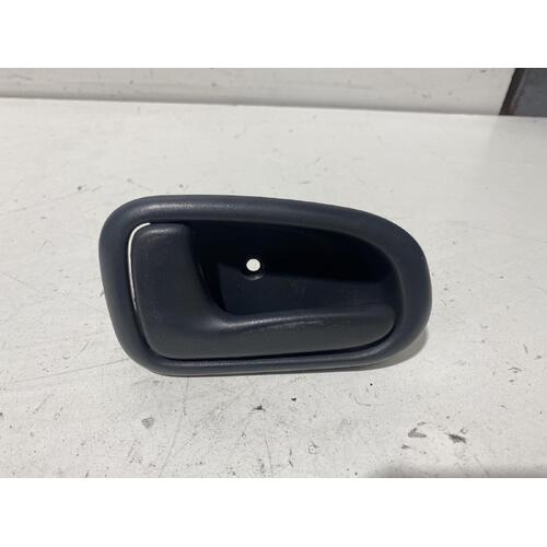 Toyota Corolla Left Front Inner Door Handle AE101 09/1994-10/1999