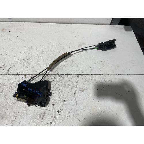 Toyota Corolla Left Front Lock Mech ZZE122 12/01-06/07