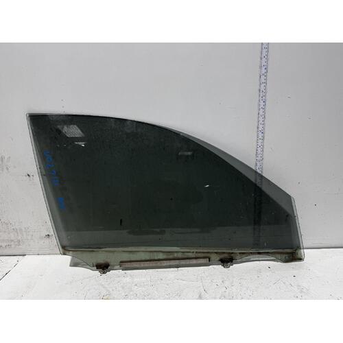 Toyota RAV4 Right Front Door Window ACA33 11/2005-12/2012