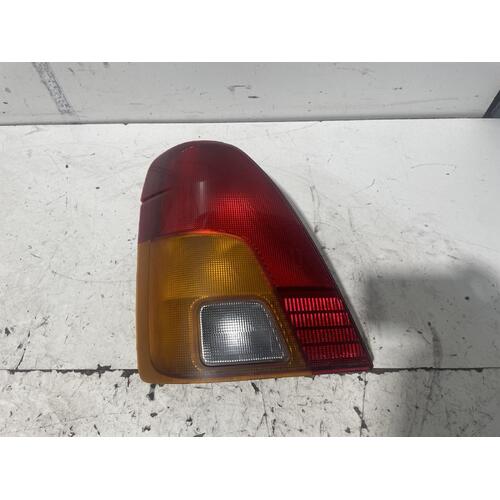 Daihatsu Pyzar Left Tail Light G303 02/1997-05/1998