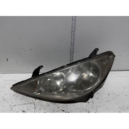 Toyota Tarago Left Head Light ACR30 06/2003-02/2006