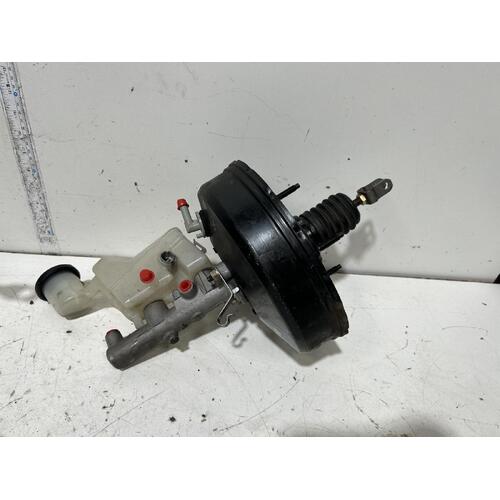 Toyota Corolla Brake Booster with Master Cylinder ZZE122 12/2001-06/2007