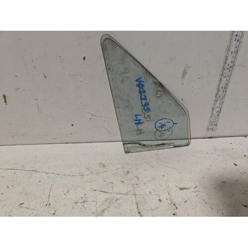 Toyota Hilux Left Front Door 1/4 Glass LN106 10/1988-09/1997