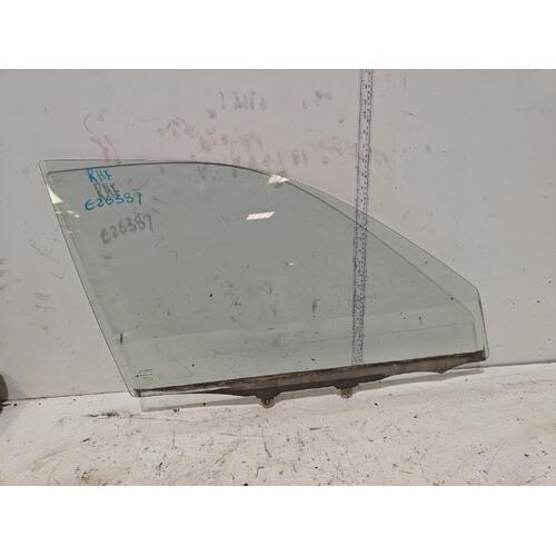 Toyota Corolla Right Front Door Glass AE102 09/1994-10/1999