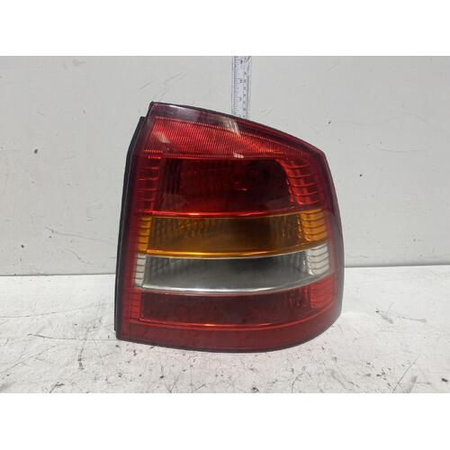 Holden Astra Right Tail Light TS 09/1998-10/2006