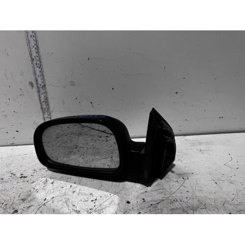 Hyundai Santa Fe Left Door Mirror SM 11/2000-11/2005