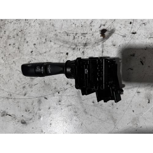 Toyota Camry Wiper Switch AVV50 05/2015-10/2017