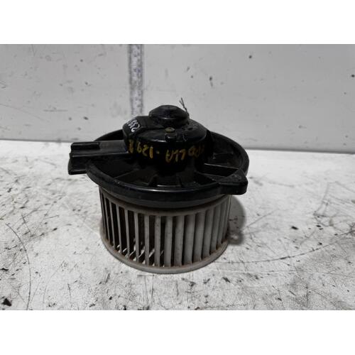 Toyota Corolla Heater Fan Motor AE112 10/1998-11/2001