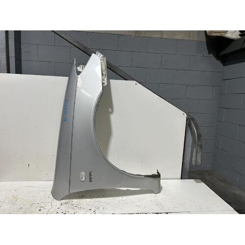 Toyota Camry Right Guard ACV36 08/2002-05/2006