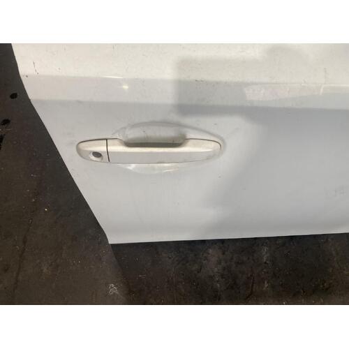 Toyota Corolla Right Front Outer Door Handle ZRE182 03/2015-06/2018