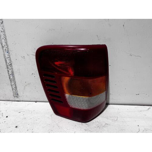 Jeep Grand Cherokee Left Tail Light WJ 06/1999-06/2005