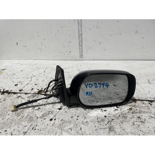 Toyota RAV4 Right Door Mirror ACA23 07/2000-10/2005