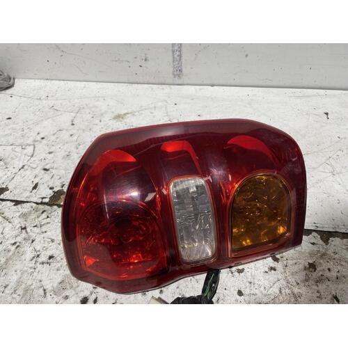 Toyota RAV4 Right Tail Light ACA23 07/2003-10/2005