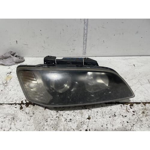 Holden Commodore Right Head LIght VE 08/2006-08/2010