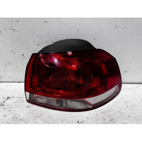 Volkswagen Golf Right Tail Light A6 10/2008-03/2013