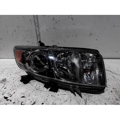 Toyota Rukus Right Head Light AZE151 01/2007-Current