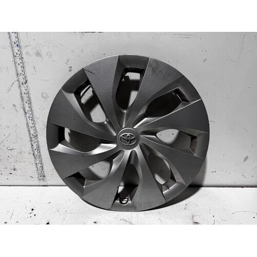 Toyota Corolla Wheel Cover ZRE182 10/2012-06/2018