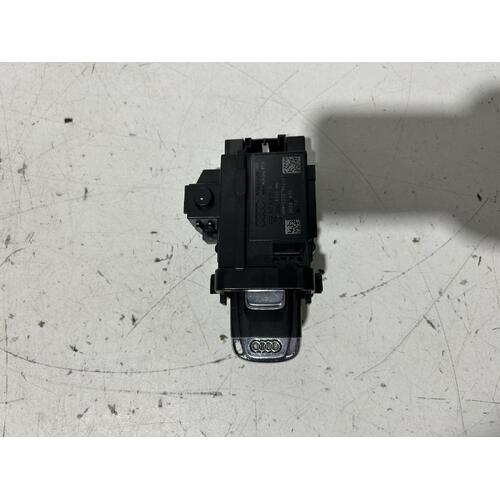 Audi A4 Key Reader with Key FOB 04/2008-06/2012