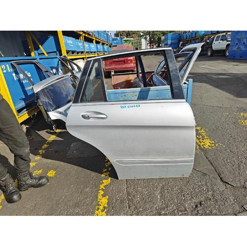 Mercedes R-Class Right Rear Door Shell W251 11/10-12/13