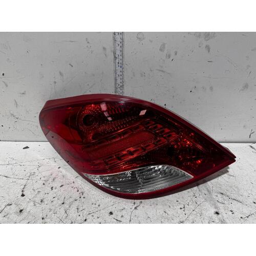 Peugeot 207 Left Tail Light A7 03/2007-12/2012