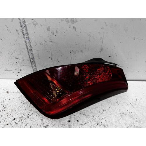 Nissan Murano Right Tail Light Z50 05/2002-12/2008