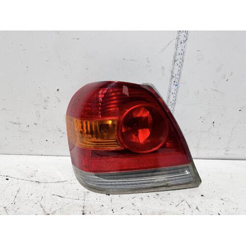 Toyota Echo Left Tail Light NCP12 10/2002-09/2005