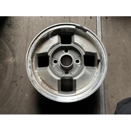 Toyota Corona Alloy Wheel Mag RT142 08/1983-12/1987