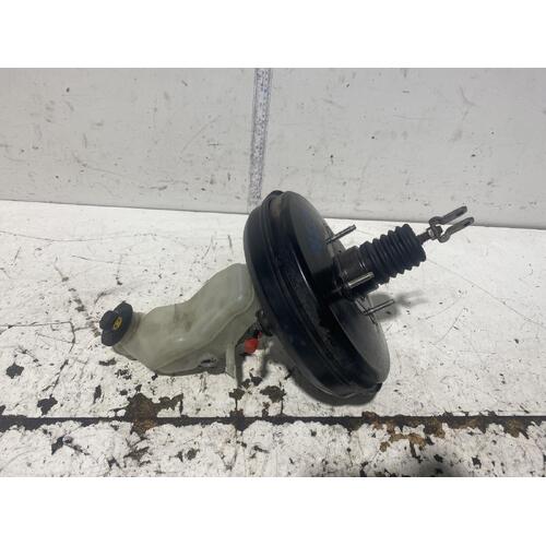 Toyota Corolla Brake Booster with Master Cylinder ZRE152 03/07-12/13