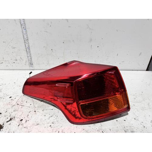 Toyota RAV4 Left Tail Light ASA44 12/2012-09/2015