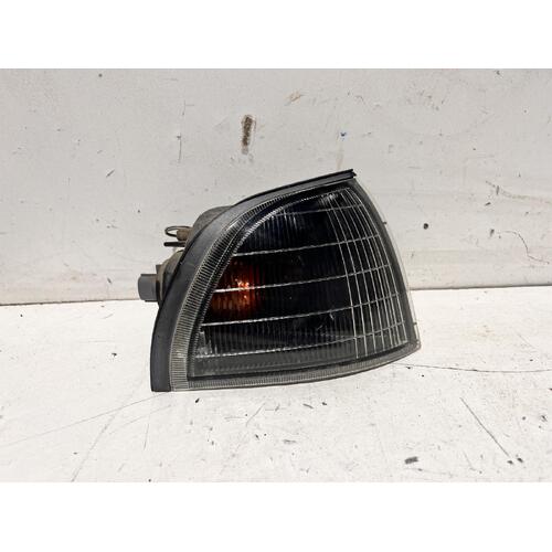 Mitsubishi MAGNA Corner Light Right Front TE 04/96-12/98