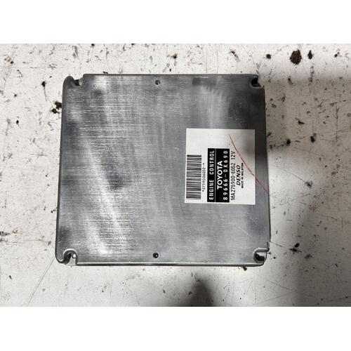 Toyota Hilux Engine ECU KUN26 02/2005-08/2015