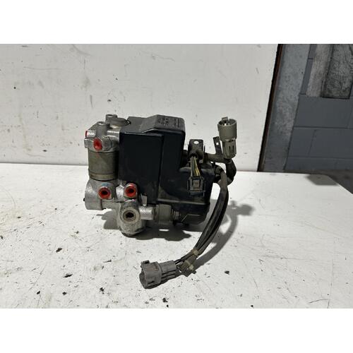 Lexus LS400 ABS Pump / Module UCF10 03/1990-11/2000