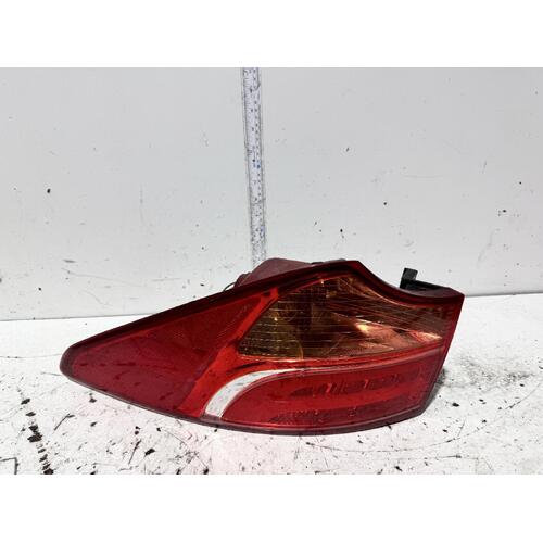 Hyundai Santa Fe Right Tail Light DM 06/2012-05/2015