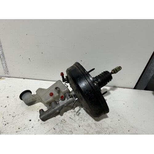 Toyota Corolla Brake Booster with Master Cylinder ZZE122 12/2001-06/2007