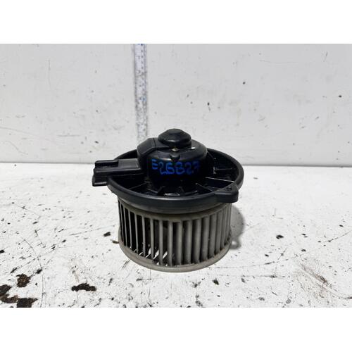 Toyota Corolla Heater Fan Motor AE102 09/1994-10/1999