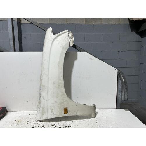 Toyota Hilux Right Guard RZN154 11/2001-03/2005