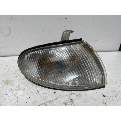 Hyundai EXCEL Right Corner Light X3 Sedan 02/97-09/00