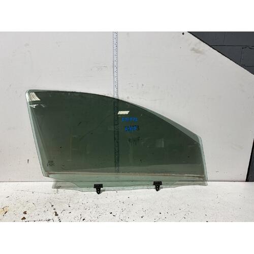 Nissan Dualis Right Front Door Glass J10 10/2007-05/2014