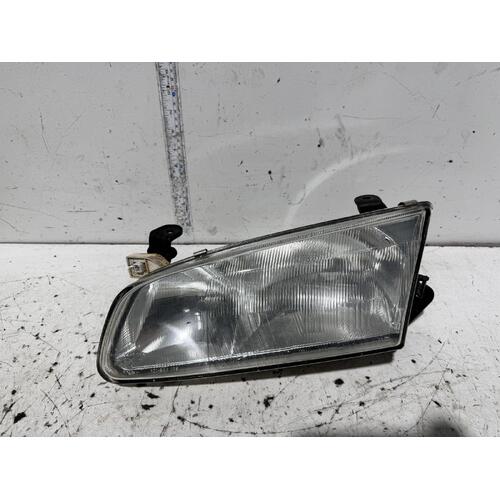 Toyota Camry Left Head Light MCV20 08/1997-09/2000