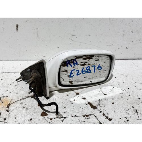 Toyota Camry Right Door Mirror MCV20 08/1997-09/2000