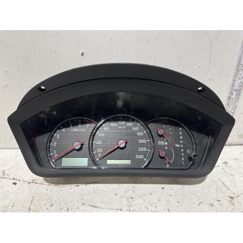 Mitsubishi 380 Instrument Cluster DB Auto GT 09/05-03/08