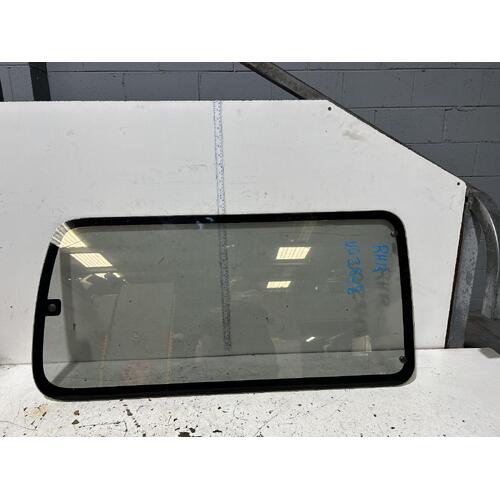 Toyota Hiace Super Custom Right Rear - Rear Side Glas KZH100 11/1989-12/2004