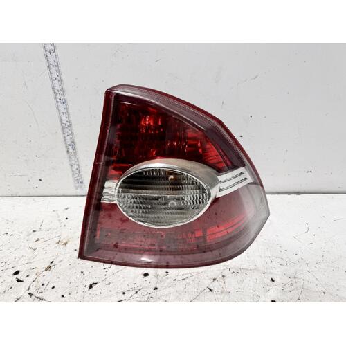 Ford Focus Right Tail Light LS 06/2005-05/2007