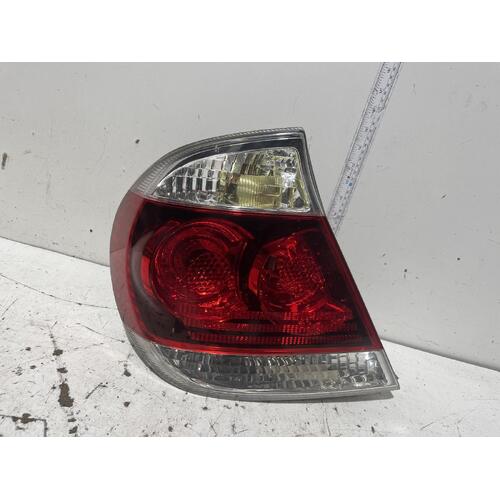 Toyota CAMRY Left Taillight MCV36 Sportivo 08/02-05/06