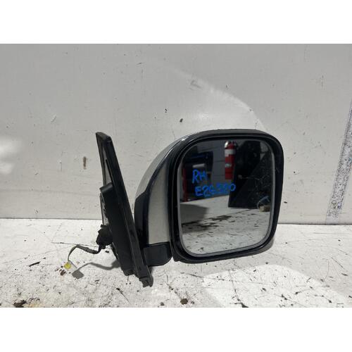 Mitsubishi PAJERO Right Door Mirror NM Chrome 05/00-09/06 Power