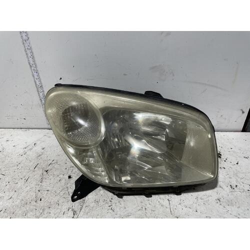 Toyota RAV4 Right Head Light ACA23 07/2000-07/2003